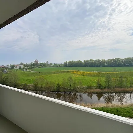 Appartement Tief 12 Wellenreiter 64 *